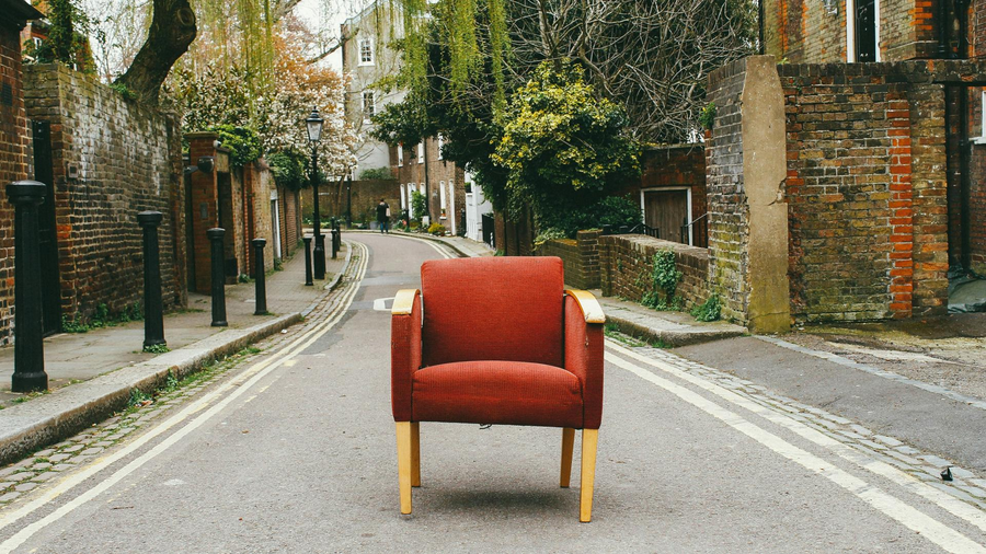 How you sometimes (unconsciously) hold yourself back