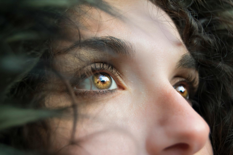 Jezelf laten zien als introvert: zichtbaar zonder te schreeuwen
